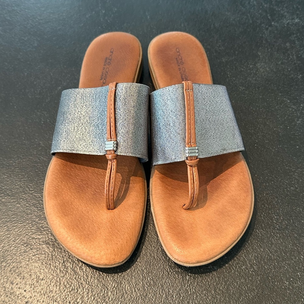 Andre Assous Nice Featherweights Sandals